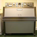 Accelerated weathering machine